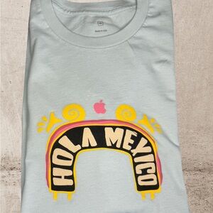 Apple Store Via Santa Fe Hola Mexico Graphic T-Shirt